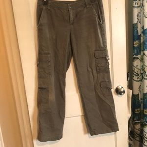 Columbia Cargo Pants size 10